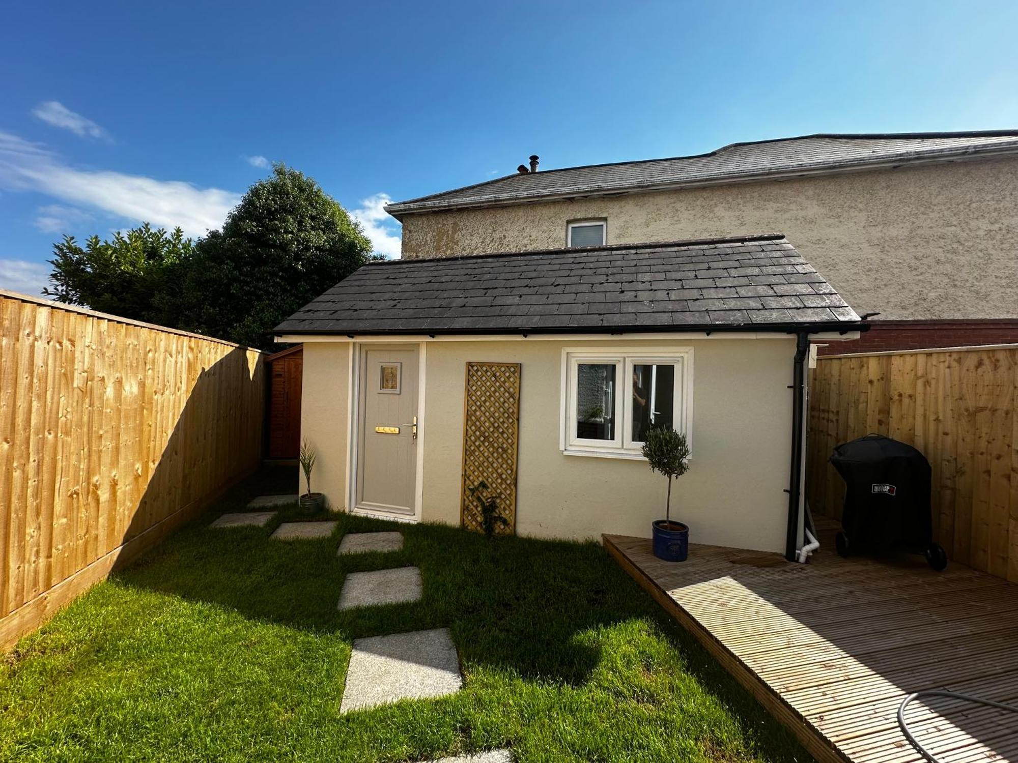 Peaceful Southbourne Studio - Pets Welcome ボーンマス エクステリア 写真